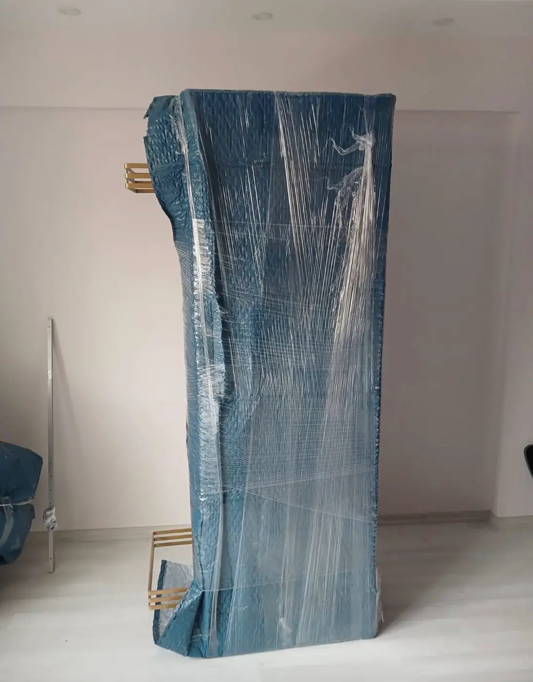 Kavacık nakliyat: tek parça paketlenmiş gardırop