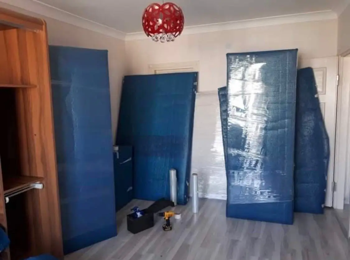 Kavacık nakliyat: mavi paketli dolaplar